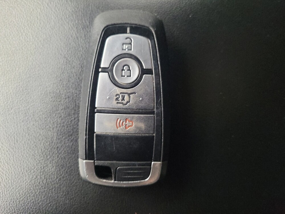 2021 Ford Explorer in Memphis, TN 38128 - 18117082 32