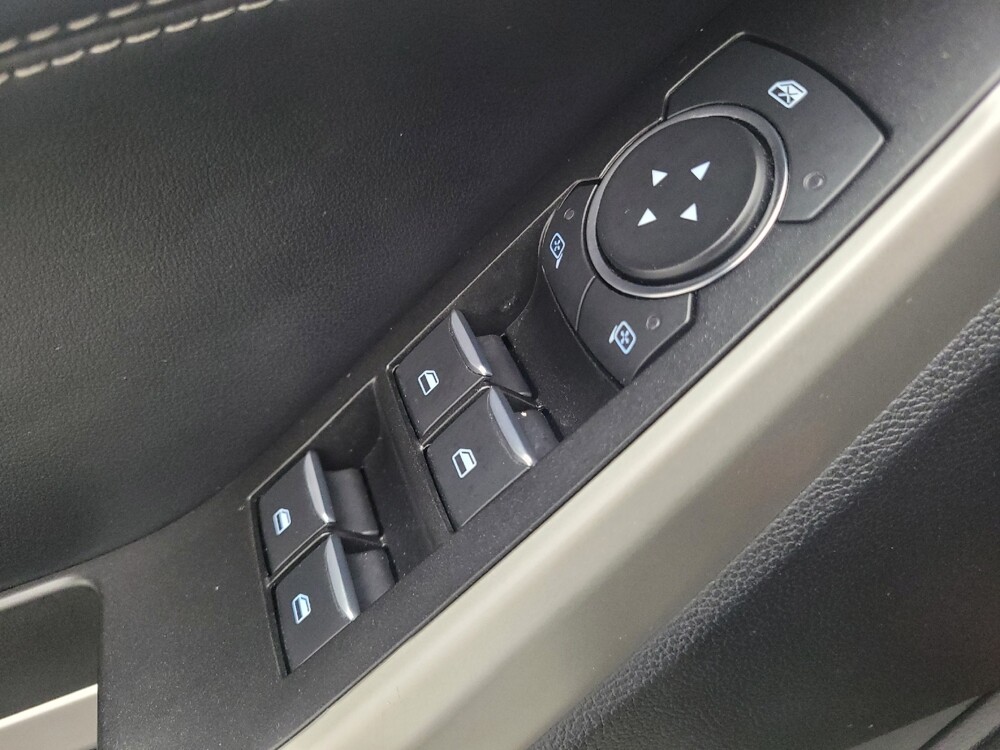 2021 Ford Explorer in Memphis, TN 38128 - 18117082 27