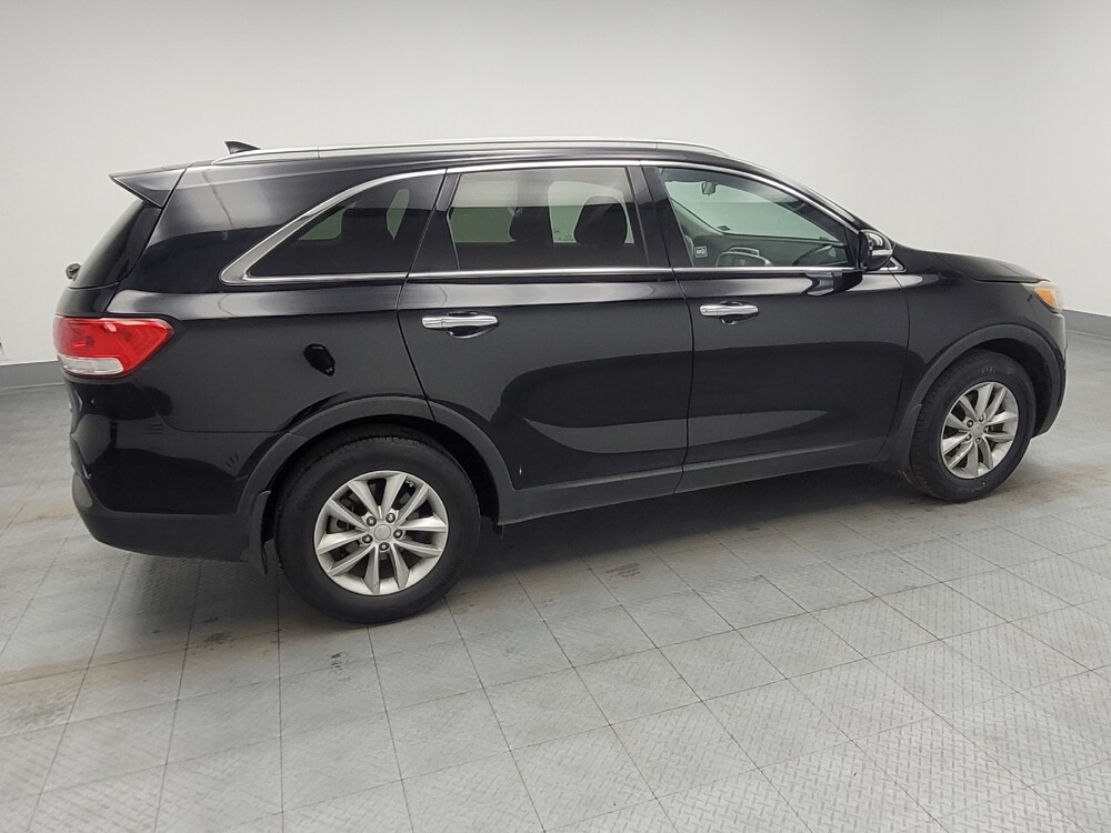 2016 Kia Sorento in Huntsville, AL 35816 - 18117086 10
