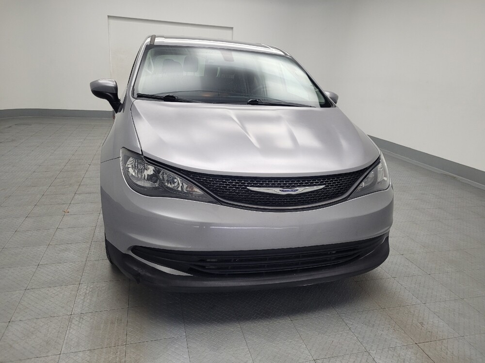 2020 Chrysler Voyager in Memphis, TN 38128 - 18117088 14