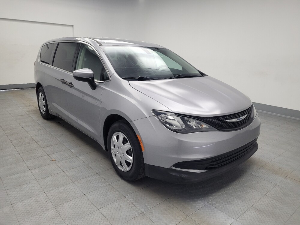 2020 Chrysler Voyager in Memphis, TN 38128 - 18117088 13