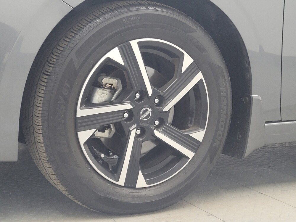 2025 Nissan Sentra in Memphis, TN 38115 - 18117089 31