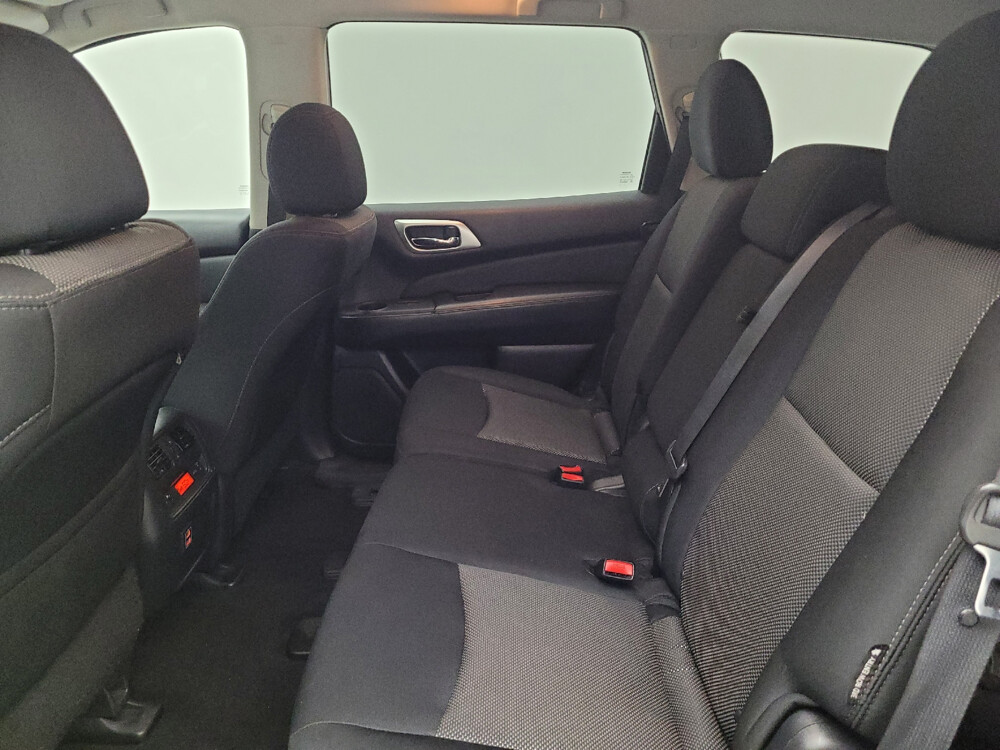 2018 Nissan Pathfinder in Toledo, OH 43617 - 18117101 18