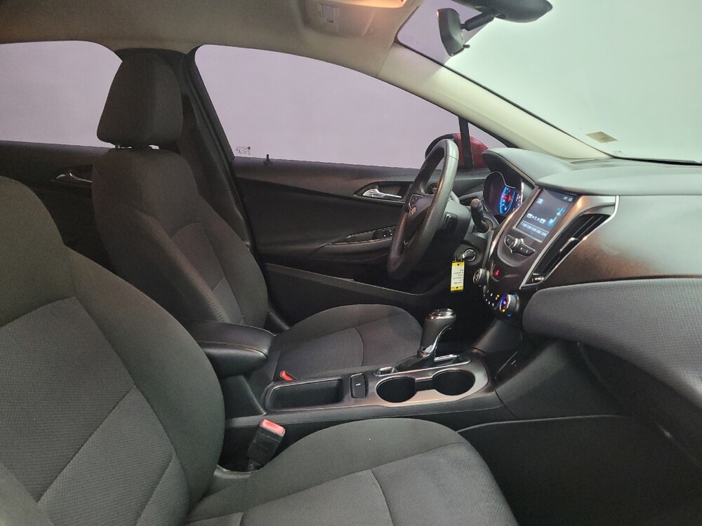 2017 Chevrolet Cruze in Miamisburg, OH 45342 - 18117104 21