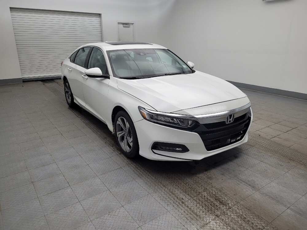 2018 Honda Accord in Miamisburg, OH 45342 - 18117109 13