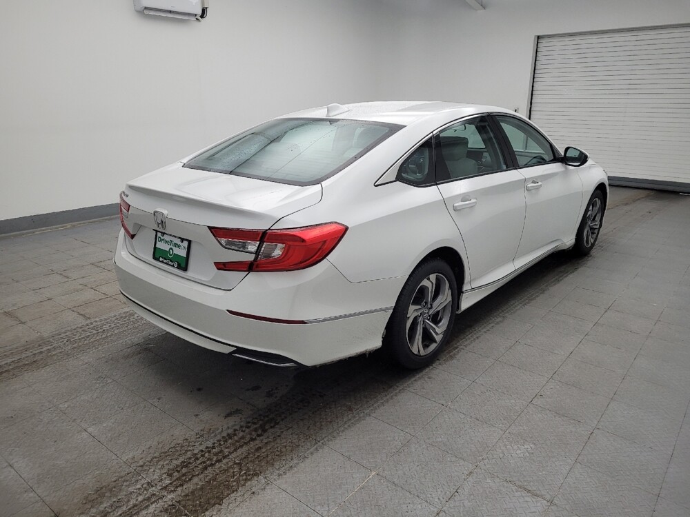 2018 Honda Accord in Miamisburg, OH 45342 - 18117109 9