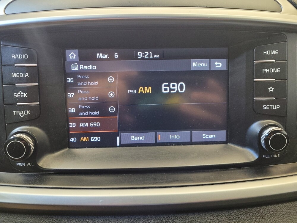 2020 Kia Sorento in Miamisburg, OH 45342 - 18117111 25