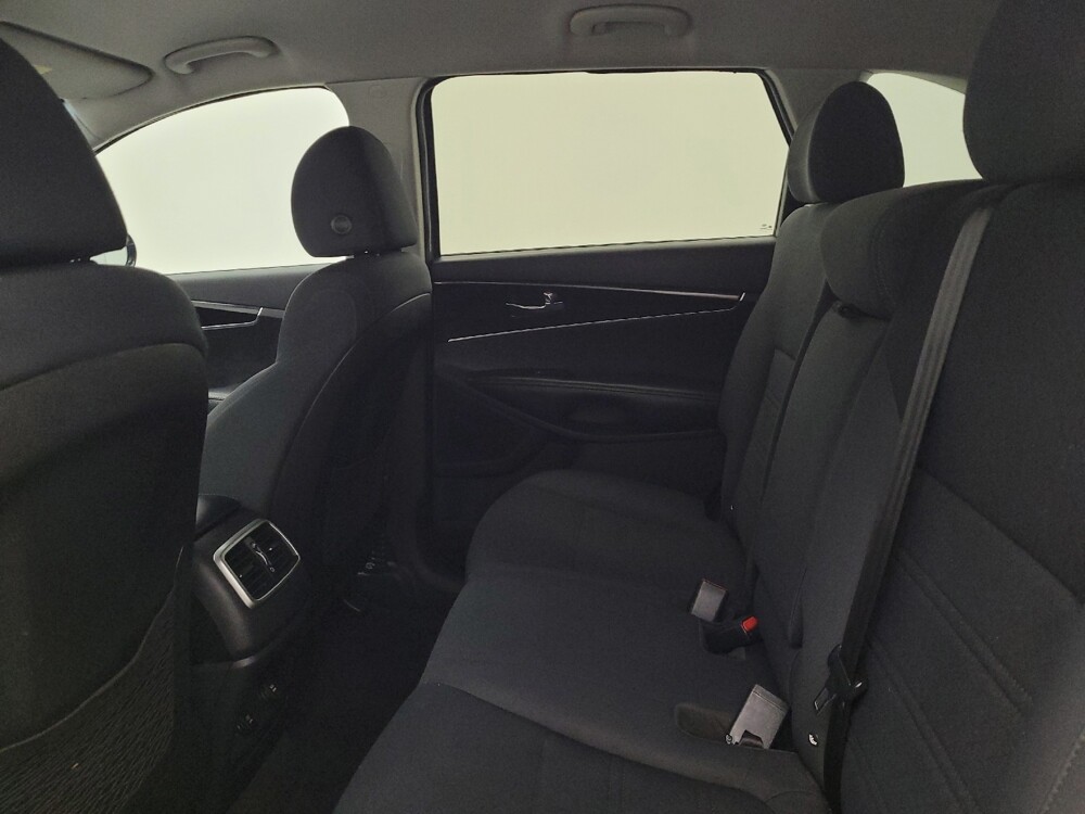 2020 Kia Sorento in Miamisburg, OH 45342 - 18117111 18