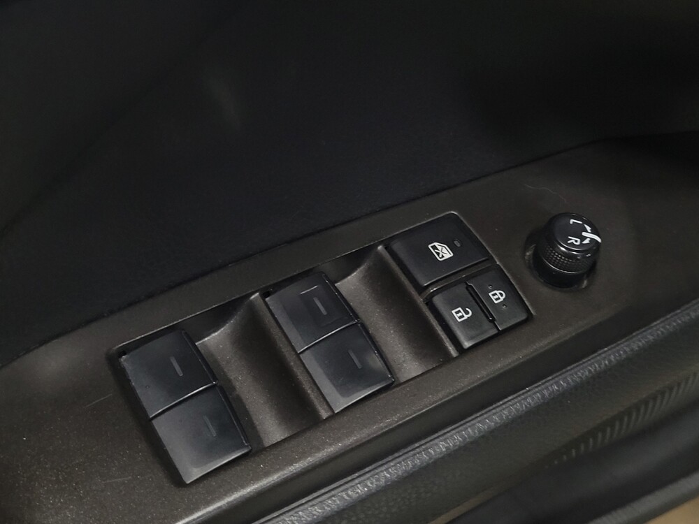 2023 Toyota Camry in Pittsburgh, PA 15236 - 18117116 27