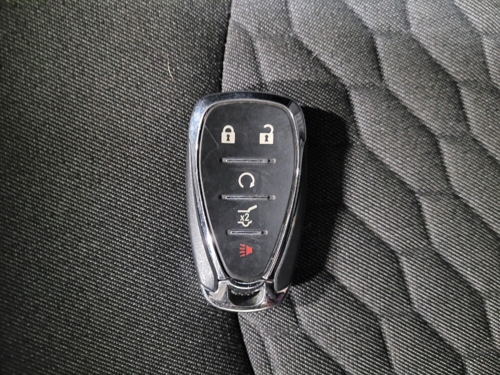 2020 Chevrolet Equinox in Pittsburgh, PA 15237 - 18117120 32