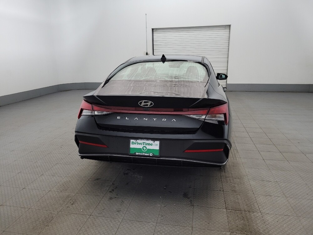 2024 Hyundai Elantra in Plymouth Meeting, PA 19462 - 18117127 7
