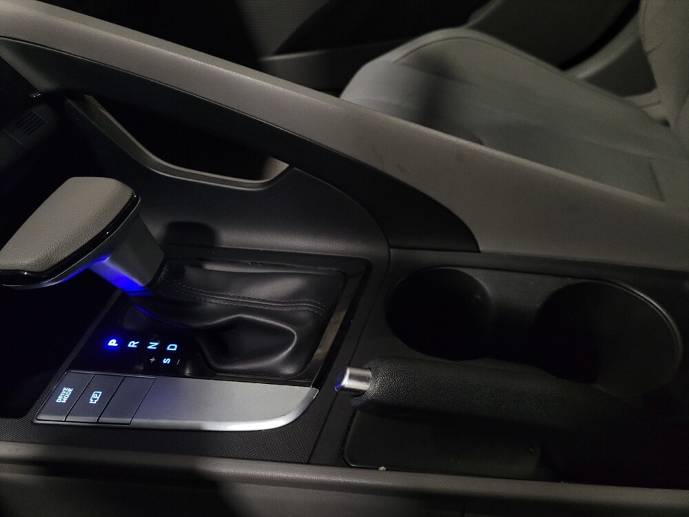 2024 Hyundai Elantra in Plymouth Meeting, PA 19462 - 18117127 26