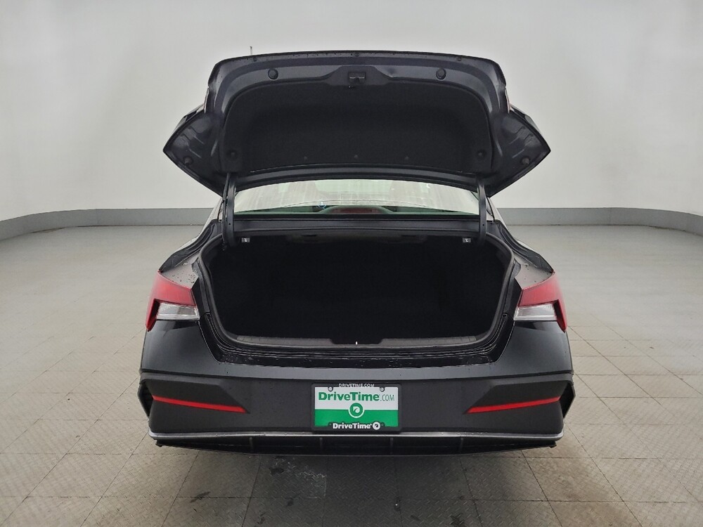 2024 Hyundai Elantra in Plymouth Meeting, PA 19462 - 18117127 29