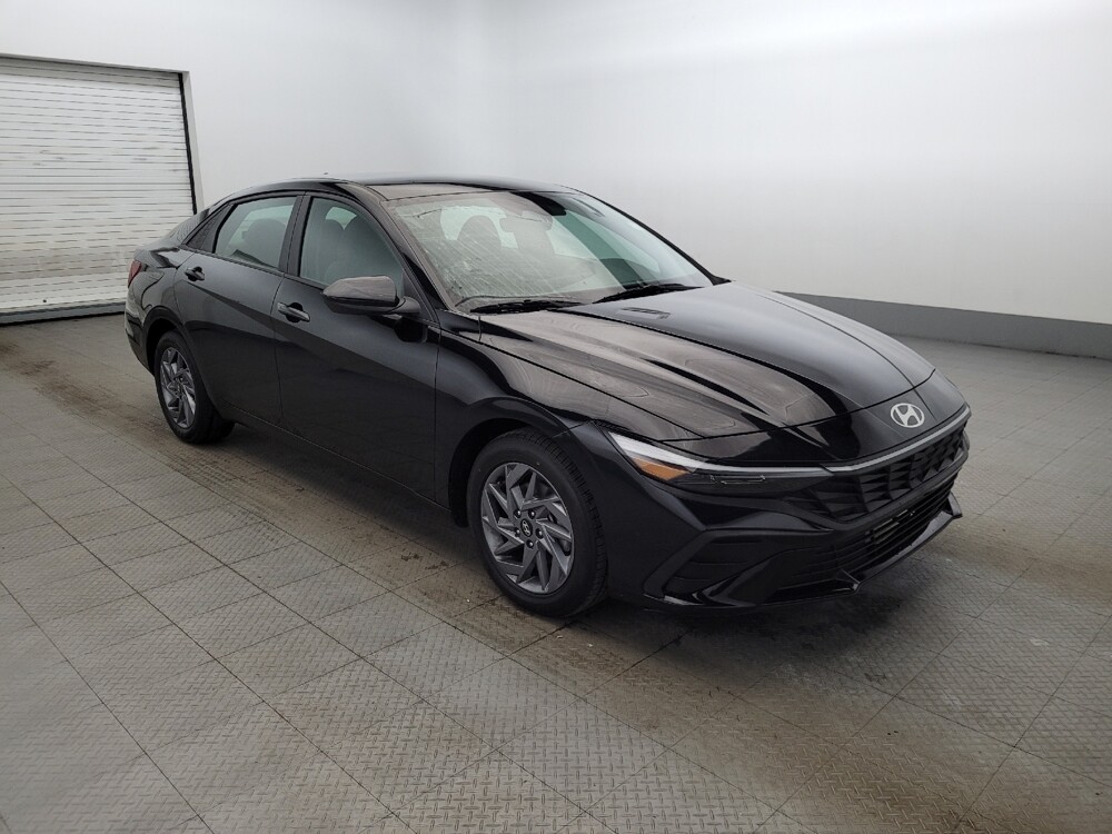 2024 Hyundai Elantra in Plymouth Meeting, PA 19462 - 18117127 13
