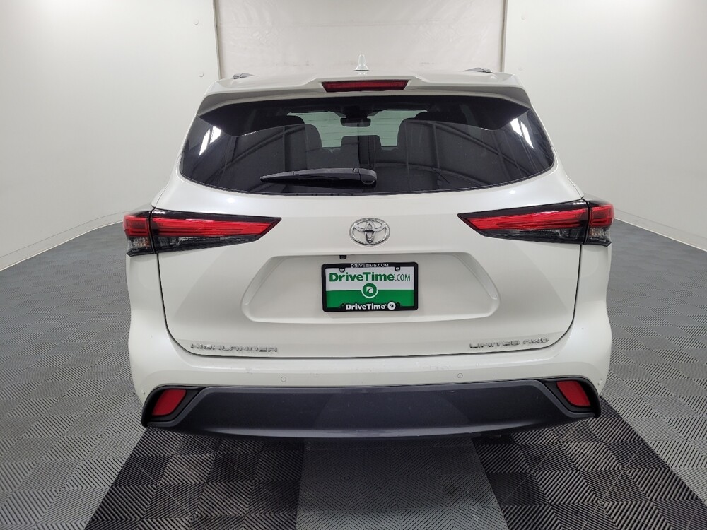 2020 Toyota Highlander in Allentown, PA 18103 - 18117129 6