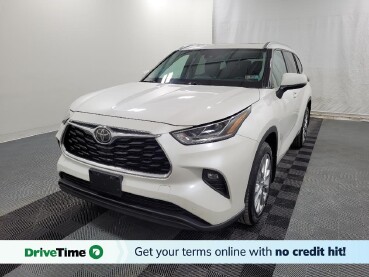 2020 Toyota Highlander in Allentown, PA 18103