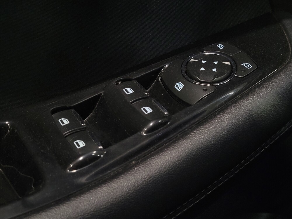 2018 Ford Edge in Temple Hills, MD 20746 - 18117131 27