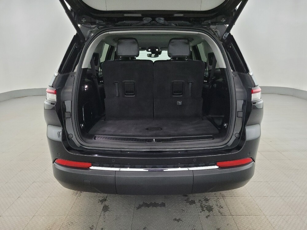 2022 Jeep Grand Cherokee L in Pittsburgh, PA 15237 - 18117133 29