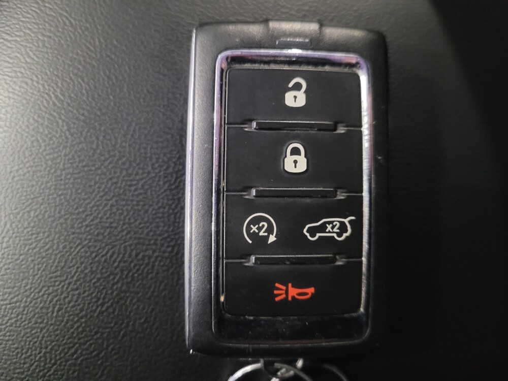 2022 Jeep Grand Cherokee L in Pittsburgh, PA 15237 - 18117133 32