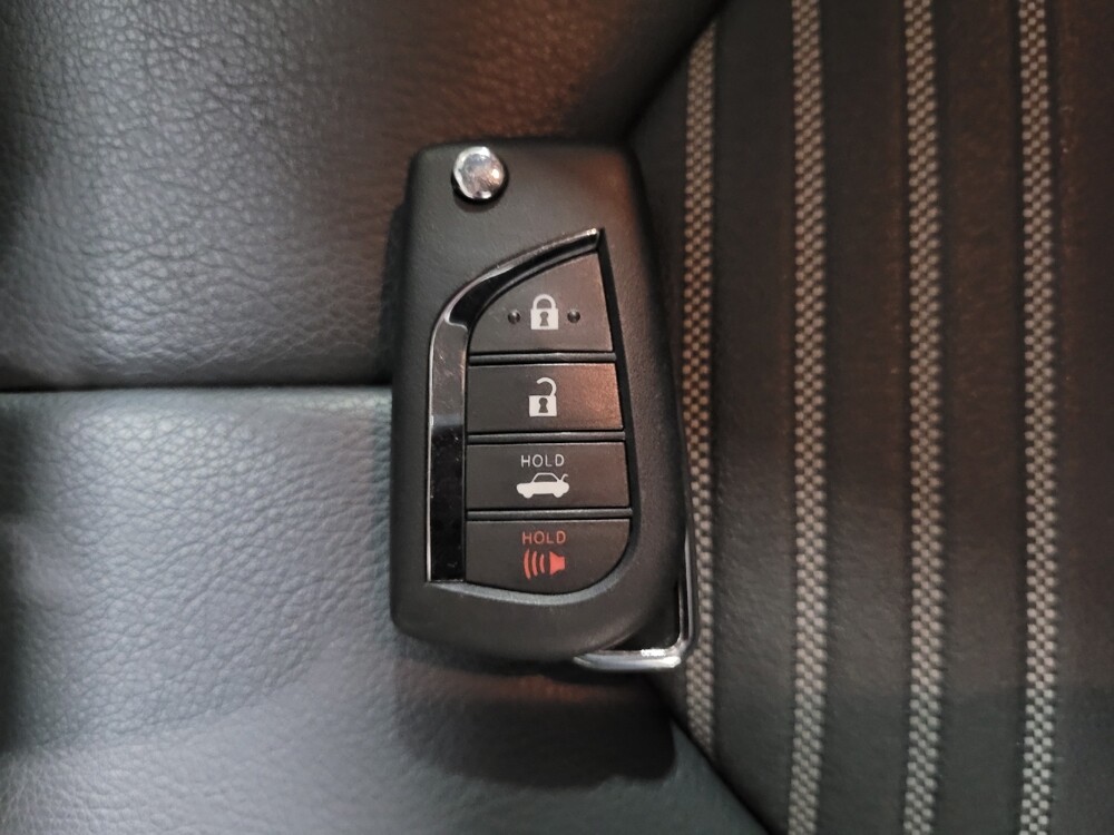 2021 Toyota Camry in Plymouth Meeting, PA 19462 - 18117135 32