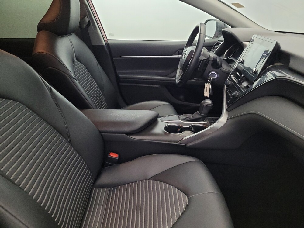 2021 Toyota Camry in Plymouth Meeting, PA 19462 - 18117135 21