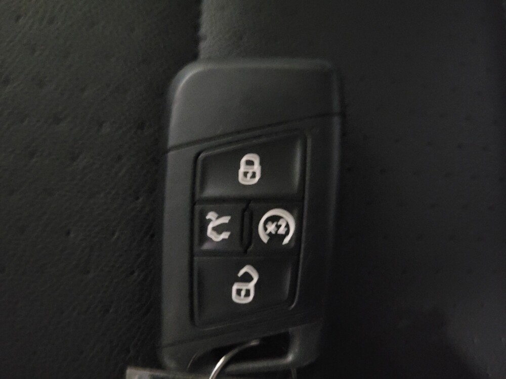 2024 Volkswagen Jetta in Plymouth Meeting, PA 19462 - 18117136 32