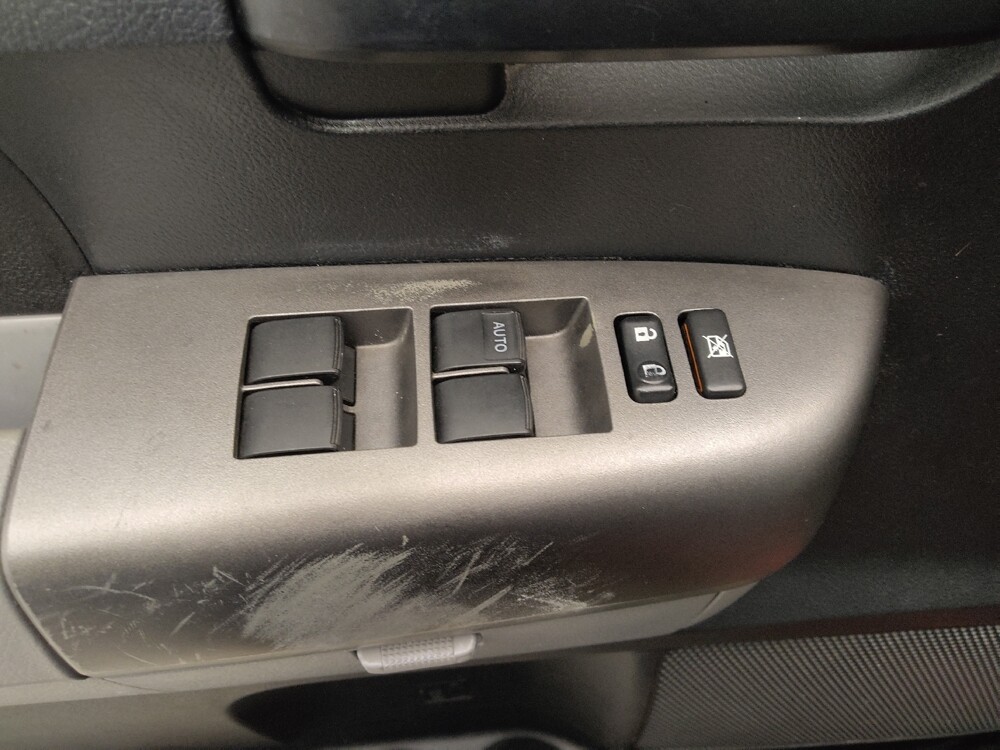 2012 Toyota Tundra in St. Louis, MO 63136 - 18117145 27