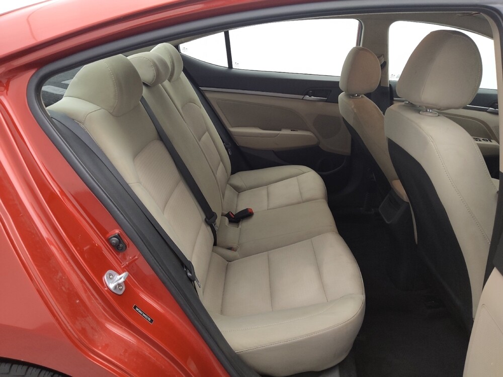 2017 Hyundai Elantra in Wichita, KS 67207 - 18117146 19