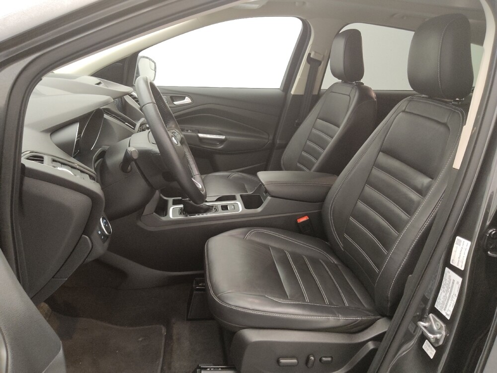 2018 Ford Escape in St. Louis, MO 63136 - 18117150 17