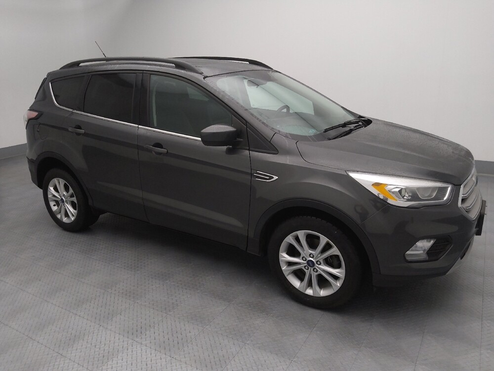 2018 Ford Escape in St. Louis, MO 63136 - 18117150 11