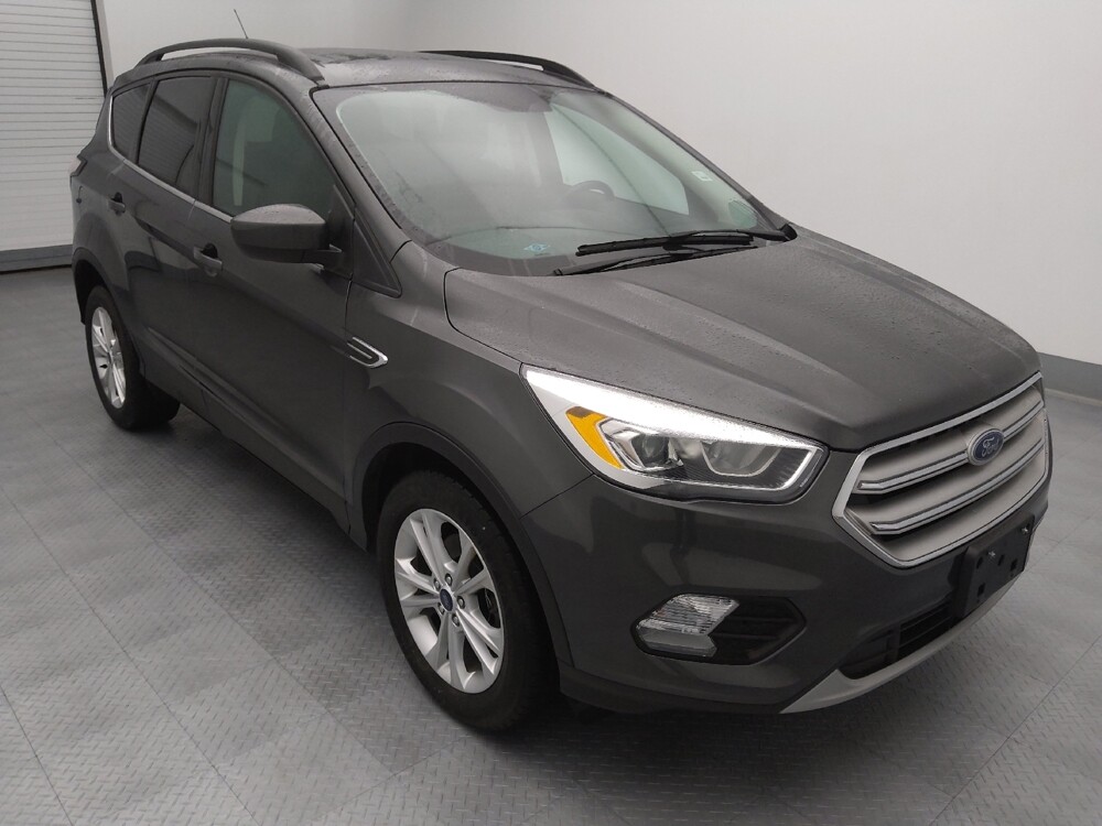 2018 Ford Escape in St. Louis, MO 63136 - 18117150 13