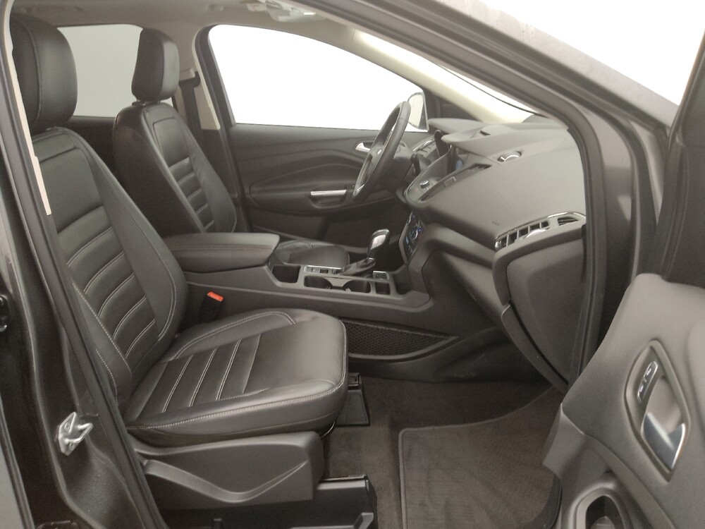 2018 Ford Escape in St. Louis, MO 63136 - 18117150 21