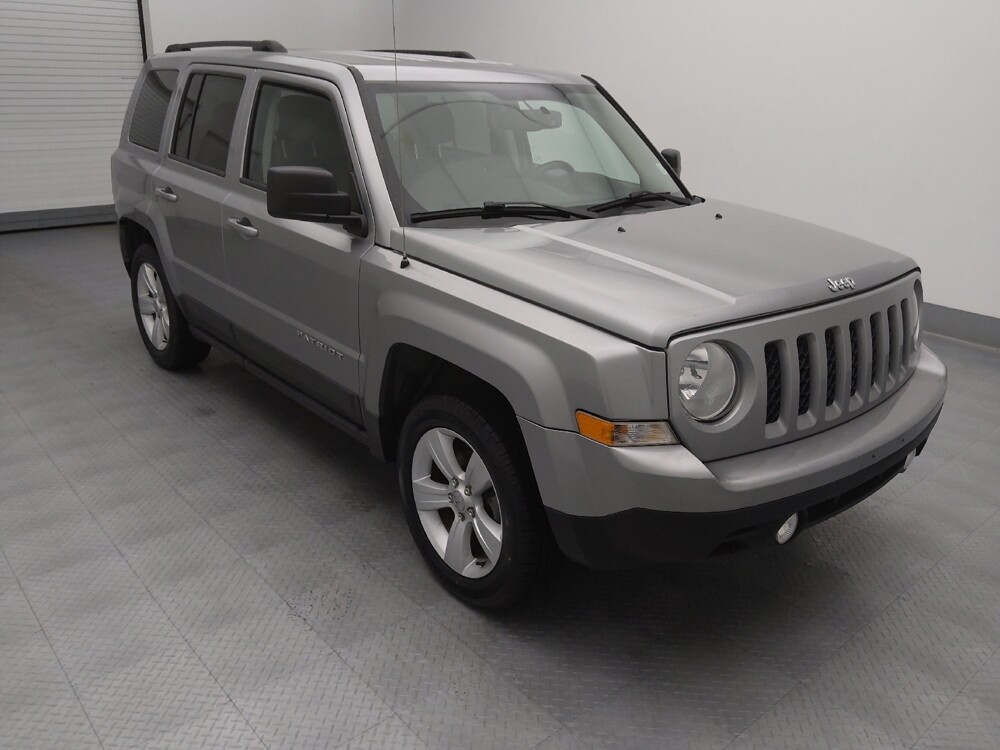 2017 Jeep Patriot in Wichita, KS 67207 - 18117151 13