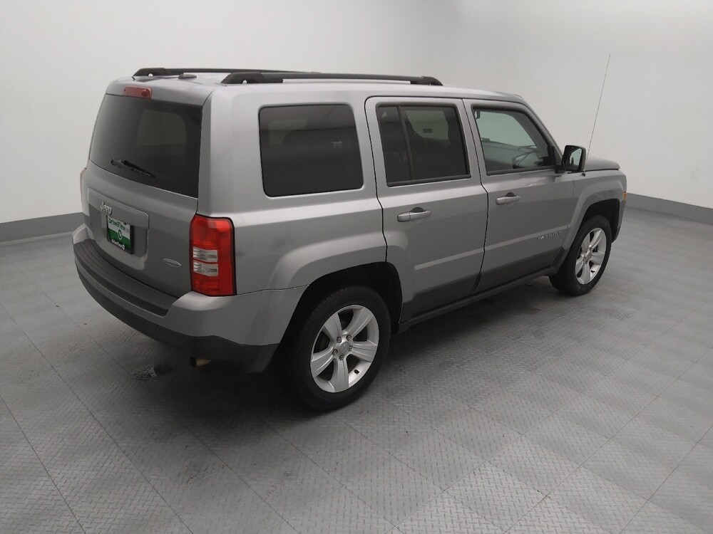 2017 Jeep Patriot in Wichita, KS 67207 - 18117151 10