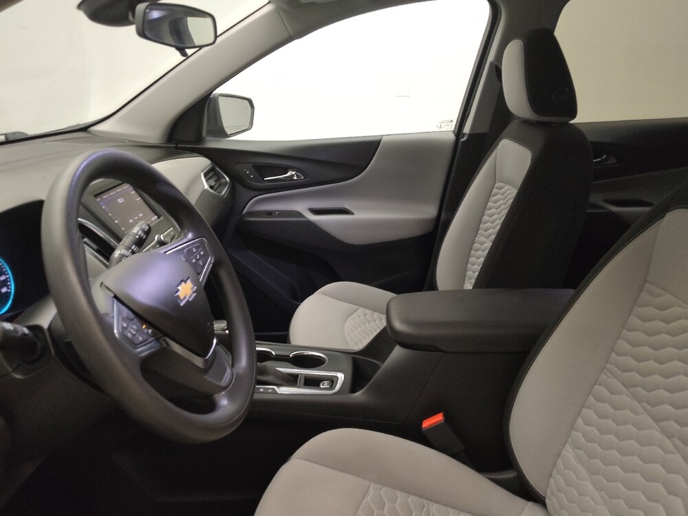 2020 Chevrolet Equinox in Midlothian, IL 60445 - 18117155 17