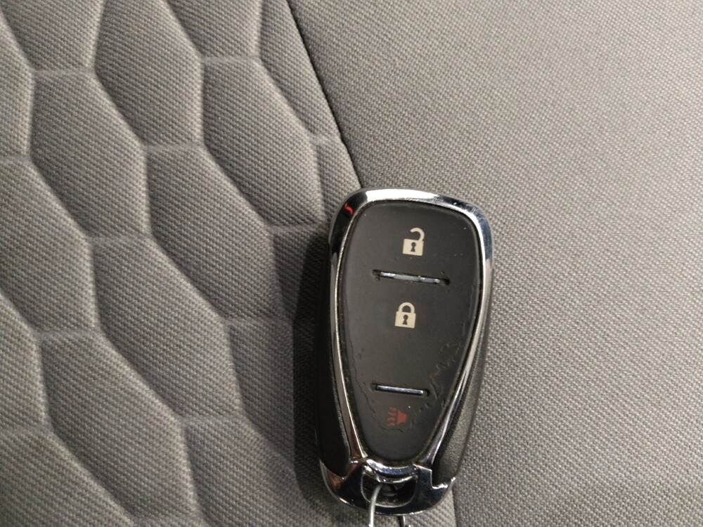 2020 Chevrolet Equinox in Midlothian, IL 60445 - 18117155 32