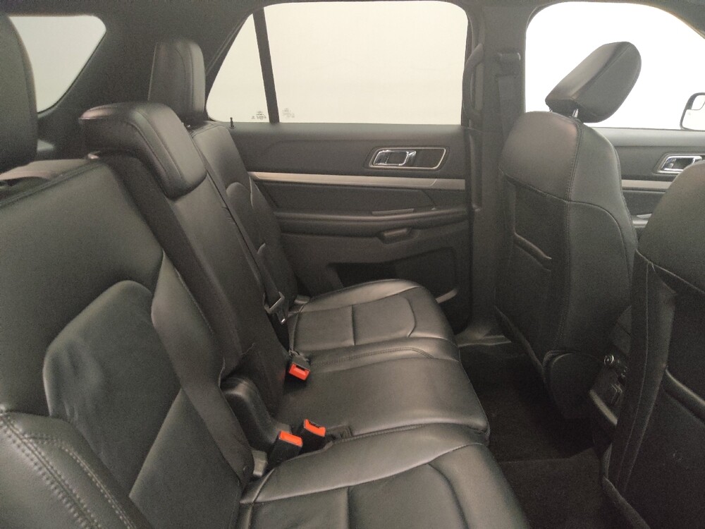 2018 Ford Explorer in Lombard, IL 60148 - 18117157 19