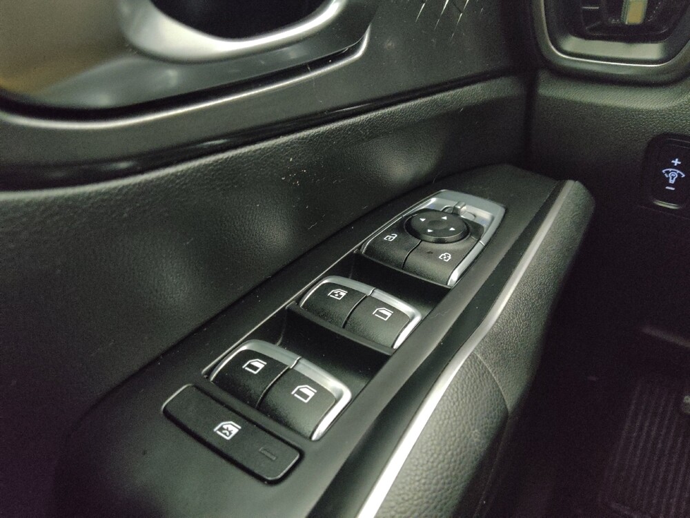 2021 Kia Sorento in Des Moines, IA 50310 - 18117158 27