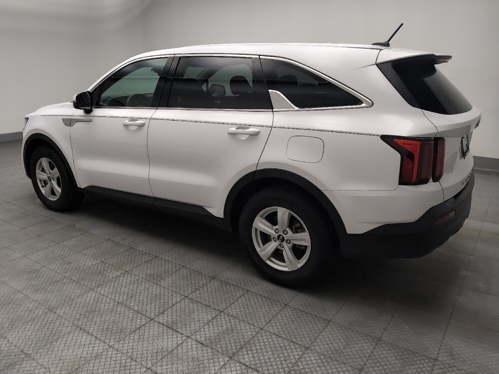 2021 Kia Sorento in Des Moines, IA 50310 - 18117158 3