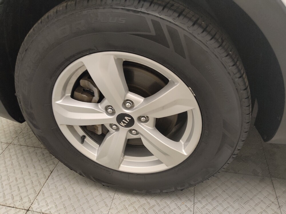 2021 Kia Sorento in Des Moines, IA 50310 - 18117158 31