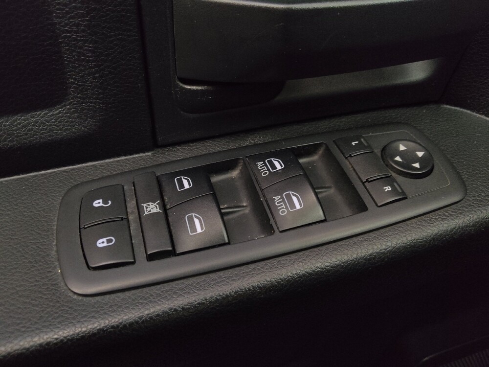 2018 RAM 1500 in Lombard, IL 60148 - 18117159 27