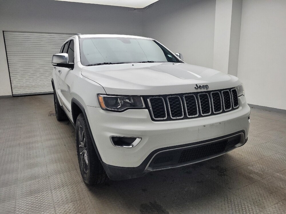 2020 Jeep Grand Cherokee in Eastpointe, MI 48021 - 18117162 14