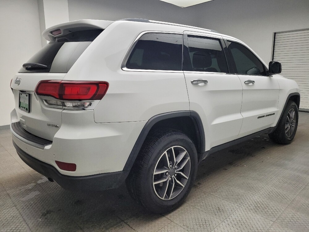 2020 Jeep Grand Cherokee in Eastpointe, MI 48021 - 18117162 10