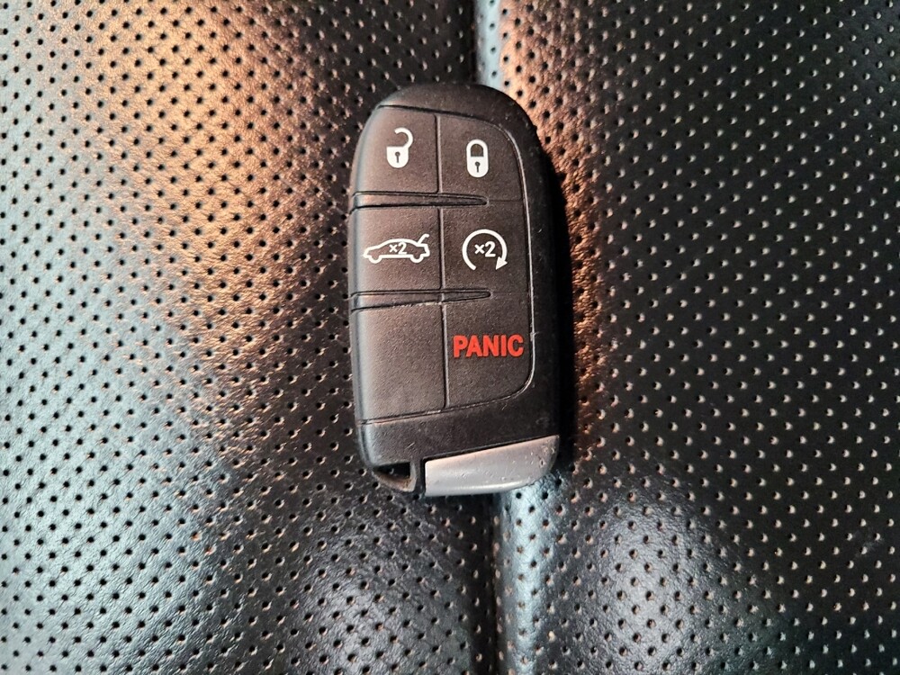 2020 Jeep Grand Cherokee in Eastpointe, MI 48021 - 18117162 32