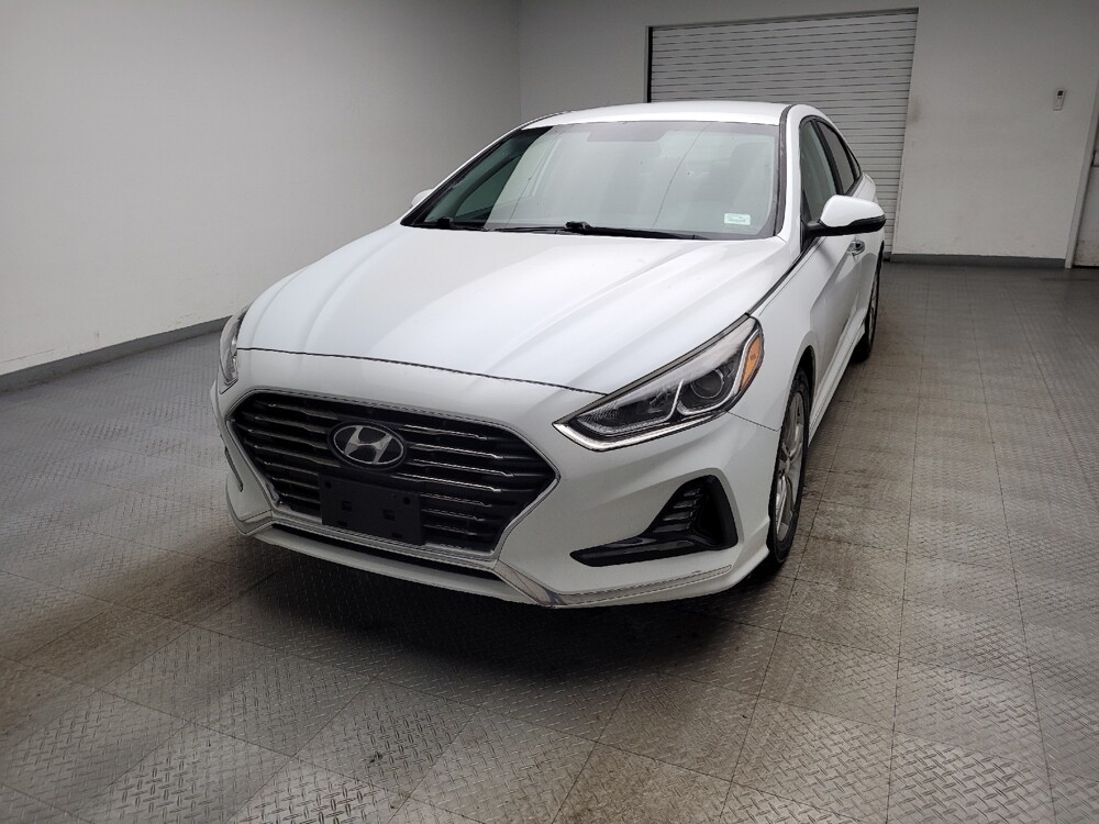 2018 Hyundai Sonata in Eastpointe, MI 48021 - 18117163 15