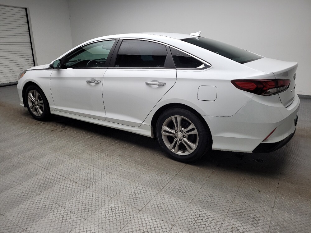 2018 Hyundai Sonata in Eastpointe, MI 48021 - 18117163 3