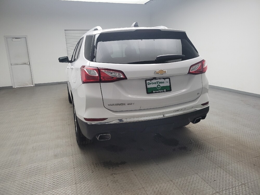 2020 Chevrolet Equinox in Grand Rapids, MI 49508 - 18117165 6