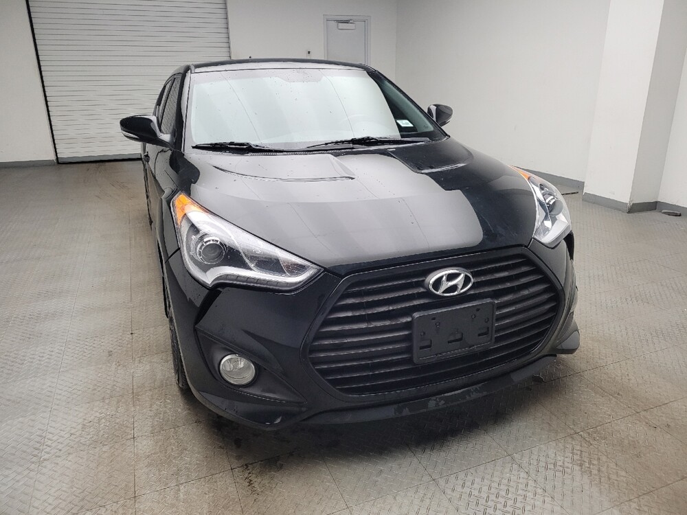 2015 Hyundai Veloster in Eastpointe, MI 48021 - 18117166 14