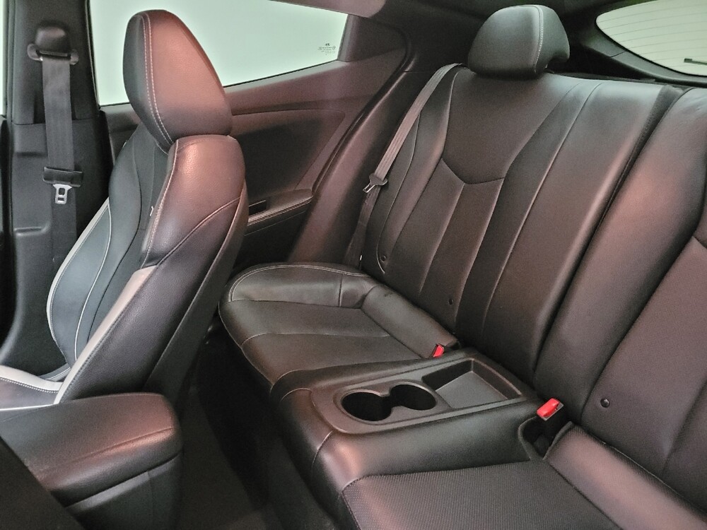 2015 Hyundai Veloster in Eastpointe, MI 48021 - 18117166 18