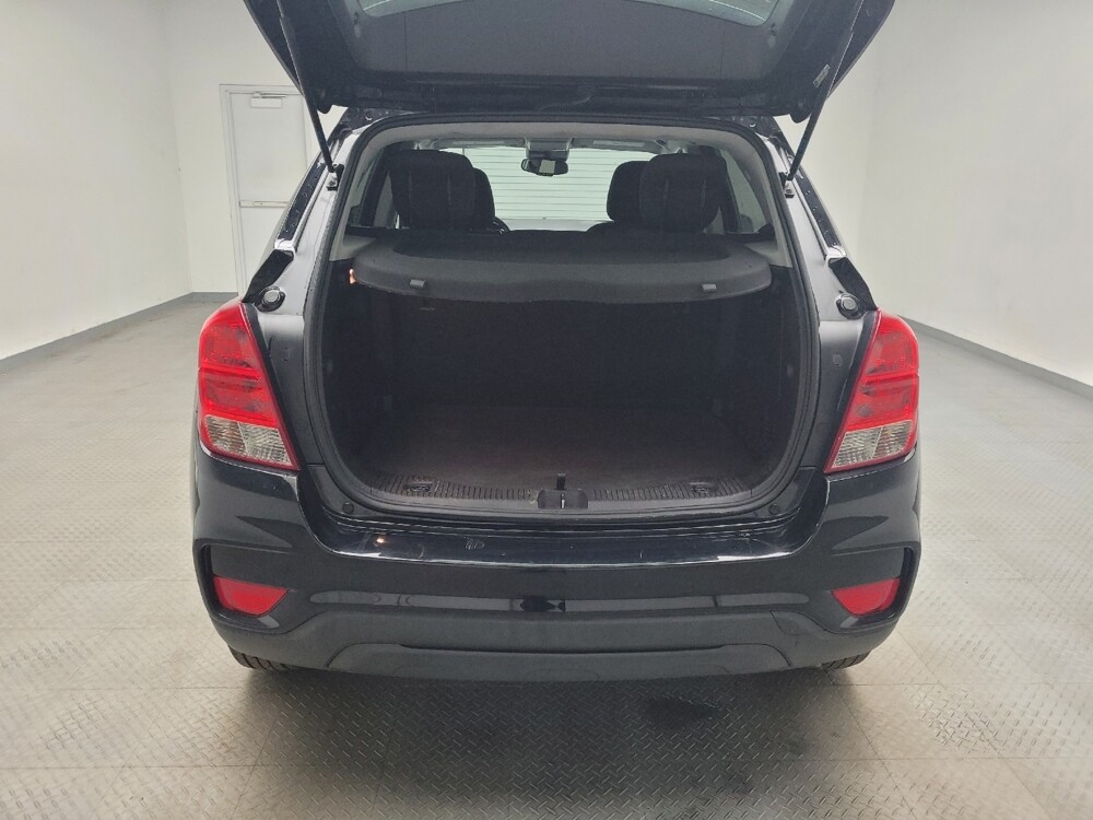 2019 Chevrolet Trax in Taylor, MI 48180 - 18117167 29